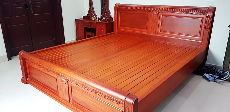 Giường ngủ gỗ Hương