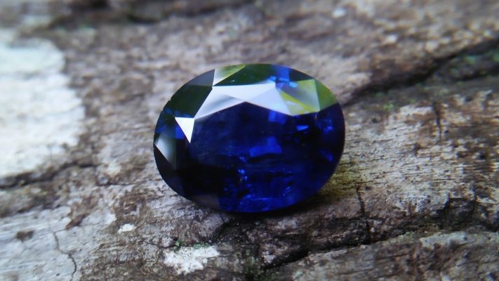 Ý nghĩa đá Sapphire