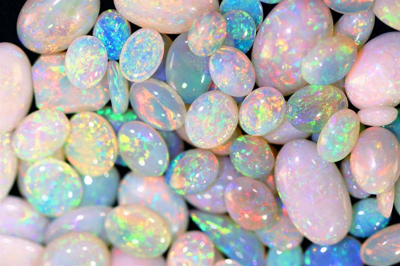 Đá Opal là gì? công dụng và ý nghĩa của đá Opal?