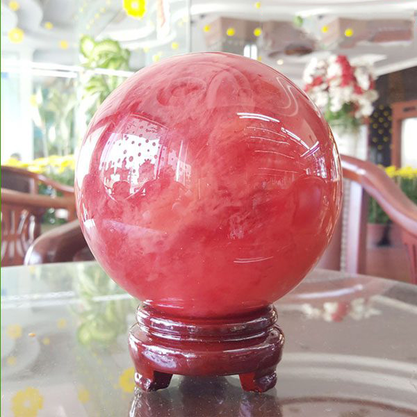 Quả cầu thạch anh